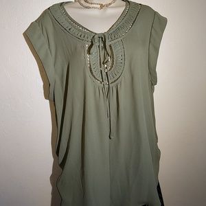 Daniel Rainn blouse